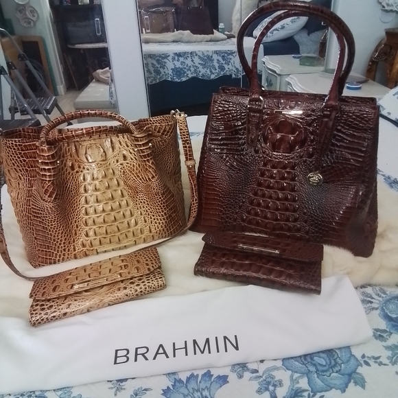 Two Large New Brahmins with matching wallets. FOUR BRAHMINS ONE PRICE GREAT GIFT - Picture 9 of 16
